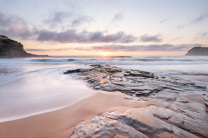 Exposed-Rock-Whale-Beach